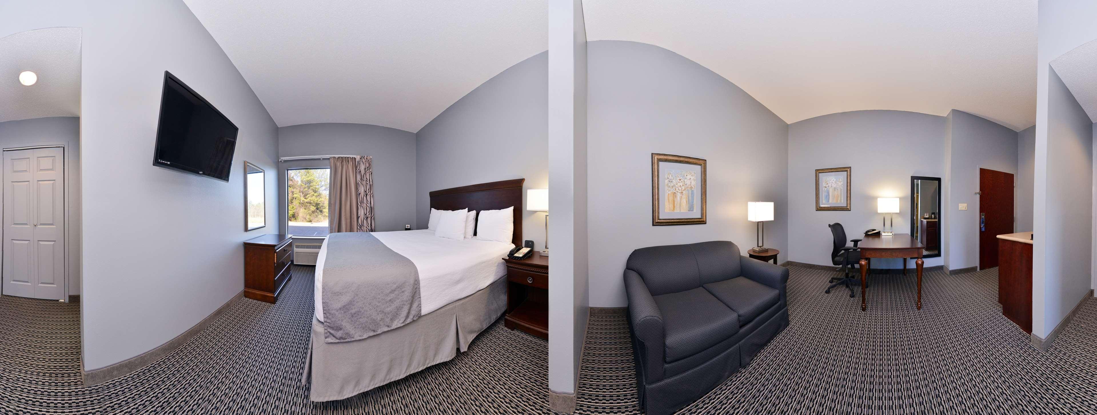 Best Western Plus Two Rivers Hotel & Suites Demopolis Екстериор снимка